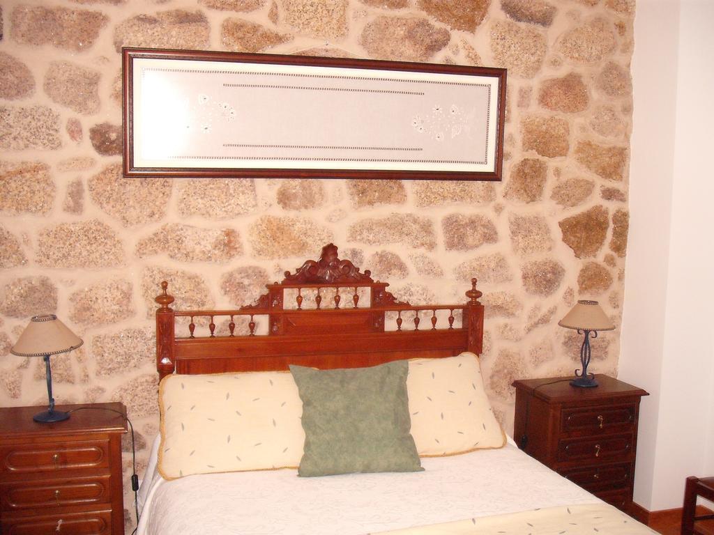 Casa Pires Mateus Guest House มอนซานโต ห้อง รูปภาพ